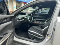 2022 Changan UNI-V 1.5T — фото 15
