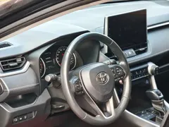 2022 Toyota Wildlander 2.0L CVT 2WD Luxury, чёрный — фото 12