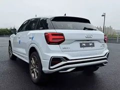 2022 Audi Q2L 35 TFSI Fashion Sport, белый — фото 4