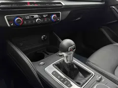 2022 Audi Q2L 35 TFSI Fashion Sport, белый — фото 13