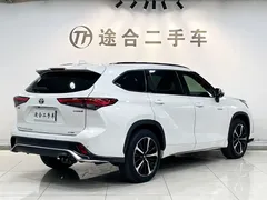 2022 Toyota Crown Kluger 2.5L HEV 4WD Premium, белый — фото 2