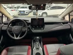 2021 Toyota Corolla TNGA 1.5L CVT GR Sport, белый — фото 5
