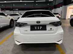 2021 Toyota Corolla TNGA 1.5L CVT GR Sport, белый — фото 9