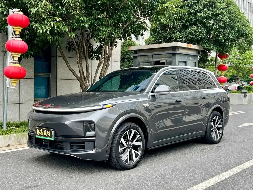2023 Li Auto L8 Pro