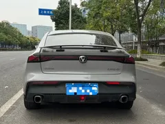 2022 Changan UNI-V 1.5T — фото 5