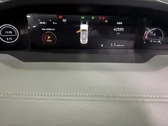 2022 Changan UNI-V 1.5T — фото 11