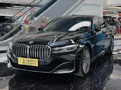 2021 BMW 7 Series 7 740Li, чёрный — фото 1