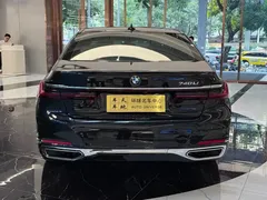 2021 BMW 7 Series 7 740Li, чёрный — фото 6