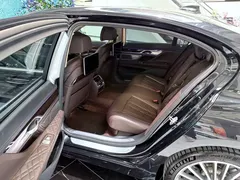 2021 BMW 7 Series 7 740Li, чёрный — фото 24