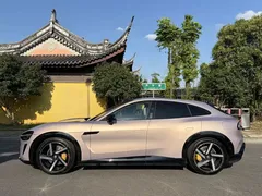 2025 Xiaomi YU7 4WD Max — фото 4