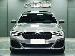 2022 BMW 5 Series 5 530i M — фото 5