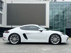 2020 Porsche 718 Cayman 2.0T, белый — фото 4