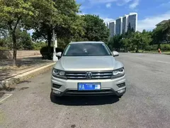2021 Volkswagen Tiguan L 330TSI AT 2WD — фото 2