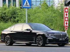 2021 BMW 7 Series 7 740Li xDrive M, чёрный — фото 3