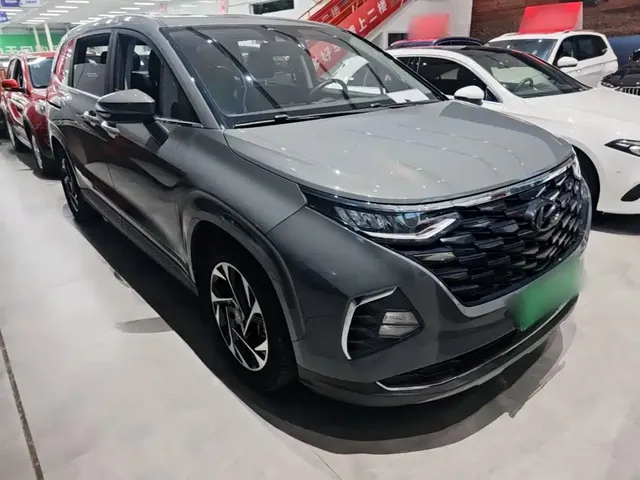 2021 Hyundai Custo 380TGDi LUX Premium
