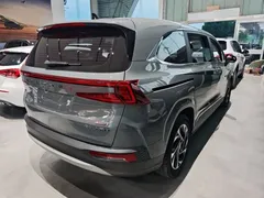 2021 Hyundai Custo 380TGDi LUX Premium — фото 7