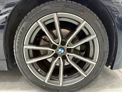 2023 BMW 3 Series 320Li M Sport Package, чёрный — фото 7