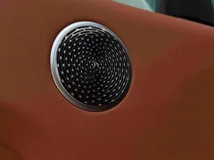 2025 Li Auto L9 Ultra, белый — фото 11