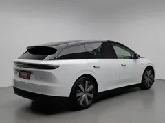 2025 Li Auto i6 4WD Standard, белый — фото 2