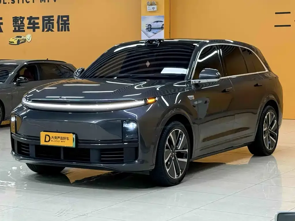 2025 Li Auto L7 Pro