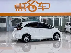 2021 Honda Fit 1.5L CVT, белый — фото 18