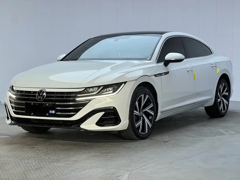 2023 Volkswagen CC 330TSI