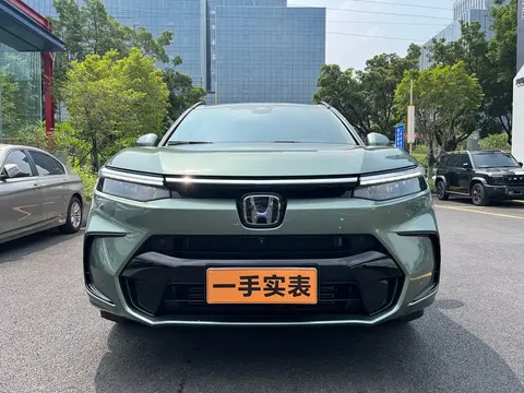 2023 Honda Breeze 240TURBO 4WD Premium 5