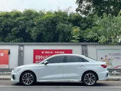 2022 Audi A3L Limousine 35 TFSI, белый — фото 7