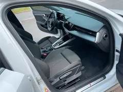 2022 Audi A3L Limousine 35 TFSI, белый — фото 11