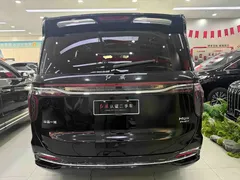 2024 Hongqi HQ9 2.0T 4WD, чёрный — фото 5