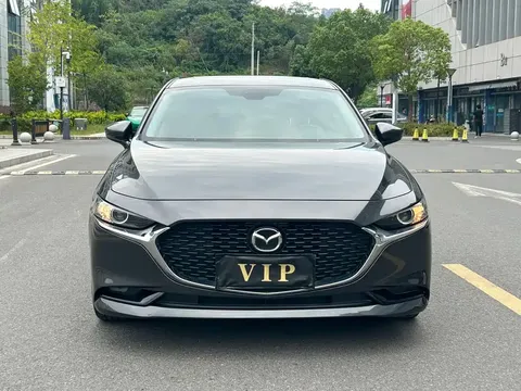 2021 Mazda 3 2.0L AT