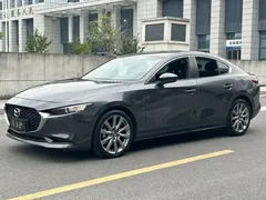 2021 Mazda 3 2.0L AT — фото 3
