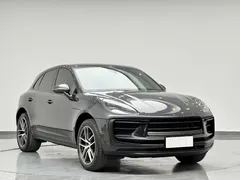 2022 Porsche Macan 2.0T — фото 3