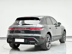 2022 Porsche Macan 2.0T — фото 8