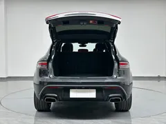 2022 Porsche Macan 2.0T — фото 29