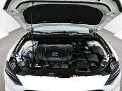 2021 Mazda CX-4 2.0L AT 2WD, белый — фото 17
