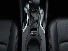 2021 Toyota Corolla 1.2T S-CVT PLUS, белый — фото 9