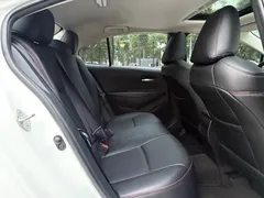 2021 Toyota Corolla 1.2T S-CVT PLUS, белый — фото 12