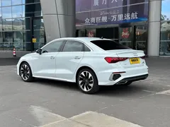 2022 Audi A3L Limousine 35 TFSI, белый — фото 5