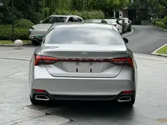 2019 Toyota Avalon 2.0L Luxury VI — фото 5