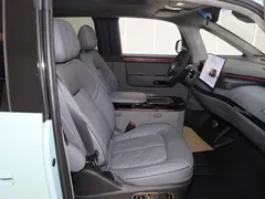 2025 Zeekr Mix Smart Driving, синий — фото 20