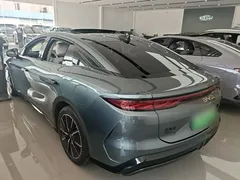 2025 BYD Han L DM-i PHEV 200km Lidar Flagship, зелёный — фото 23