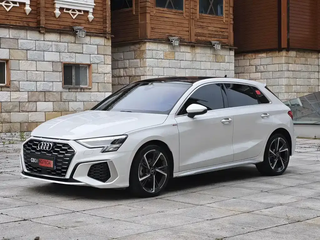 2021 Audi A3 Sportback 35 TFSI Fashion Sport
