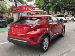 2021 Toyota C-HR 2.0L Comfort — фото 5
