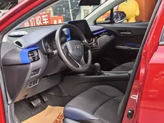 2021 Toyota C-HR 2.0L Comfort — фото 13