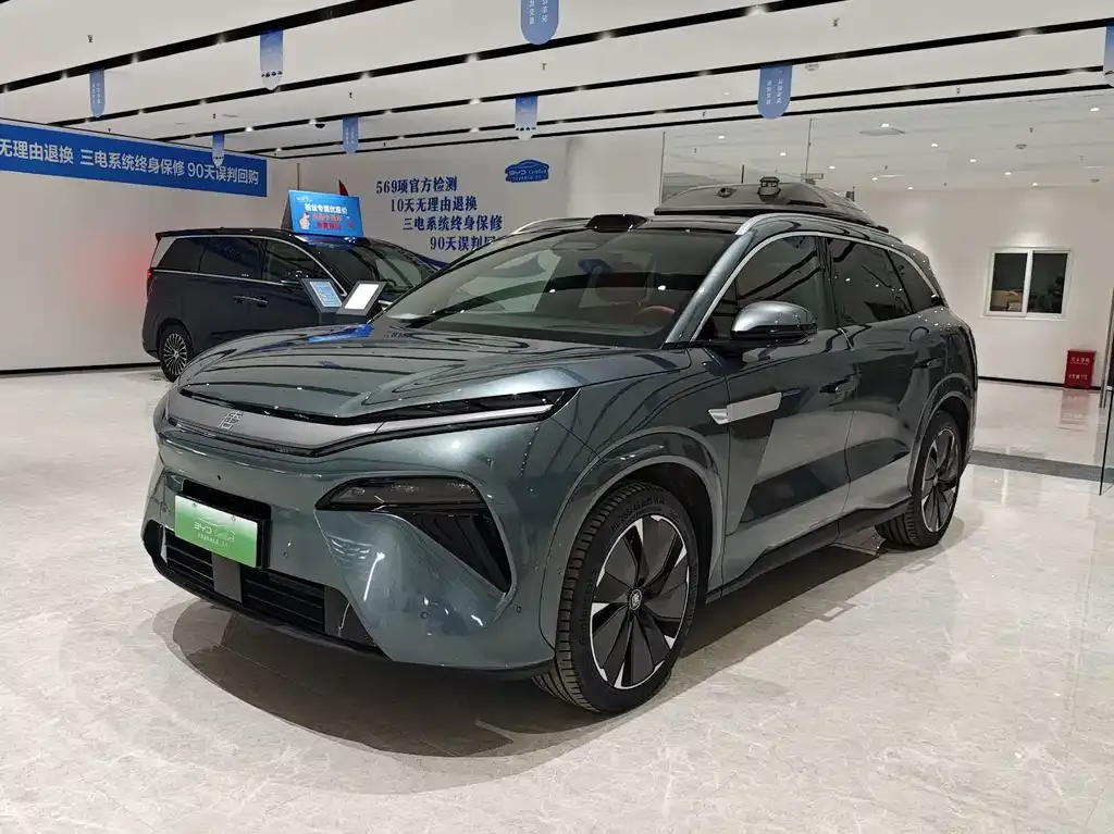2025 BYD Tang L DM 175KM
