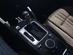 2023 Audi Q2L 35TFSI, белый — фото 5
