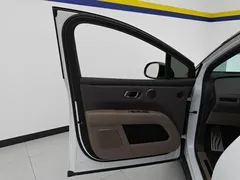 2025 Li Auto i6 2WD Standard, белый — фото 7