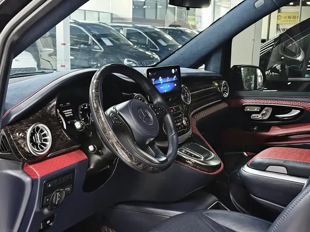 2023 Mercedes-Benz Vito 2.0T 7