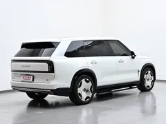 2025 Zeekr 9X Ultra 70kWh, белый — фото 7